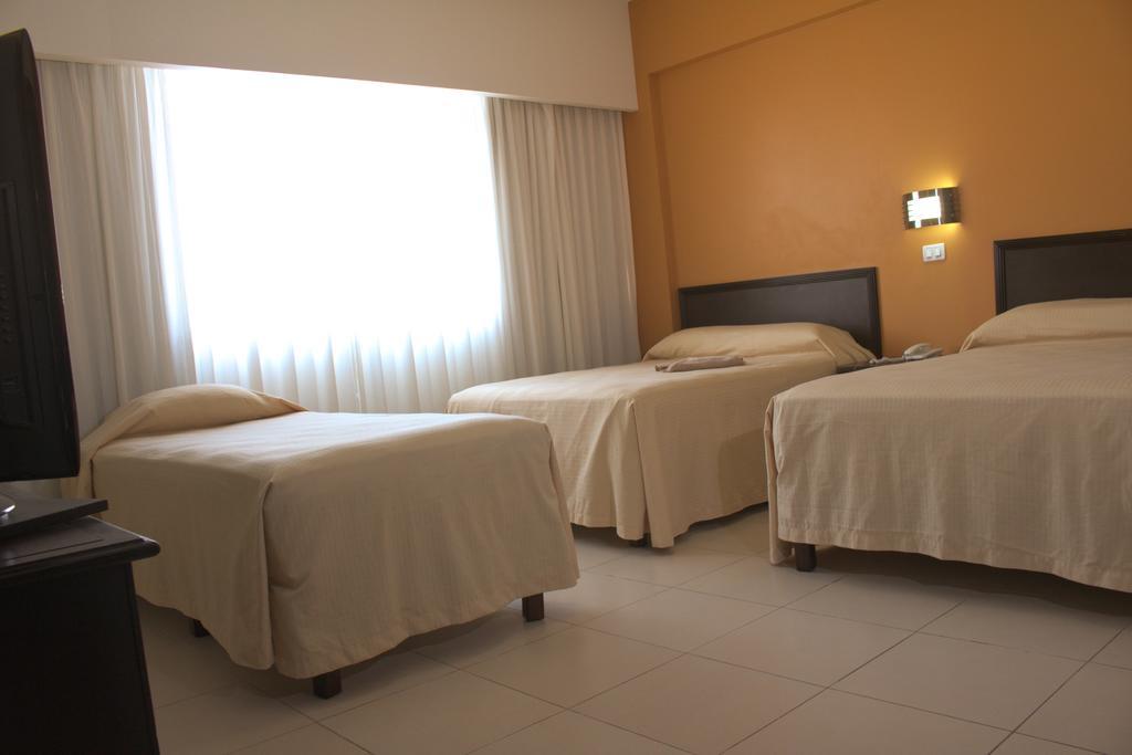 Hotel Miraflores Villahermosa Exterior photo